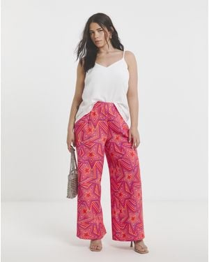 Twisted Wunder Gean Star Trouser - Red