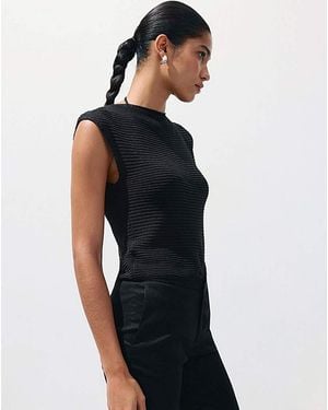 Mango Short-Sleeved Knitted Top - Black