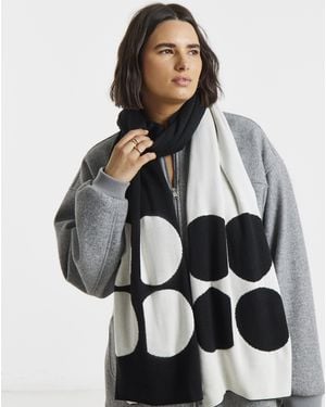 Sweaty Betty Logo Scarf - Grey