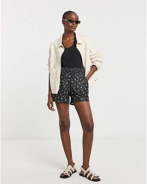 Simply Be Textured Jersey Short - White