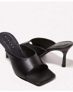 Sisley Sandali Mules Neri In Pelle - Nero