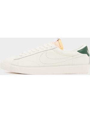 Nike Tennis Classic - Black