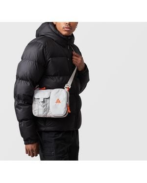 Nike Acg 'Daymax' Cross-Body Bag - Metallic