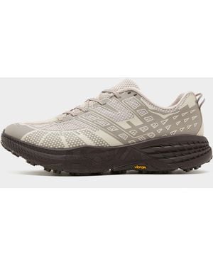 Hoka One One Speedgoat 2 - Grey
