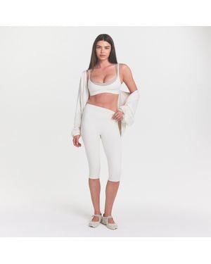 Skims Crop 17" Legging - Red
