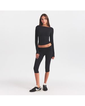 Skims Foldover Capri - Black