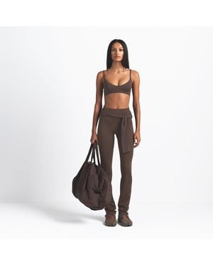 Skims V-Line 39" Straight Legging - Brown