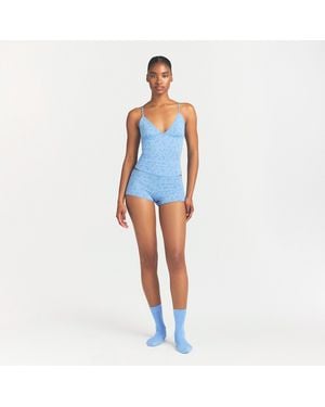 Skims Lace Cami Top And Boy Short Set Print - Blue