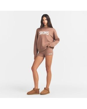 Skims Logo Short Sienna Egret - Multicolor