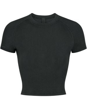 Skims Cropped Raglan T-Shirt - Black