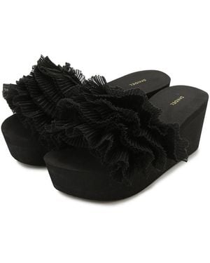 SNIDEL Platform Wedge Sandals With Pleated Ruffle Straps - Black