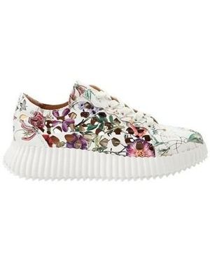 Lee Cooper Baskets basses LCW26154232L - Gris