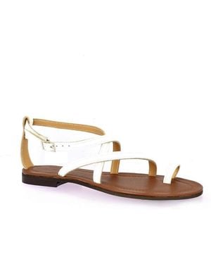 Gianni Crasto Sandales plates Nu pieds cuir - Marron