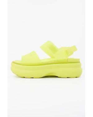Crocs™ Sandales Compensées 212651C - Jaune