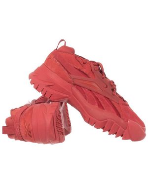 Reebok Ville basse Club C Cardi V2 - Rouge