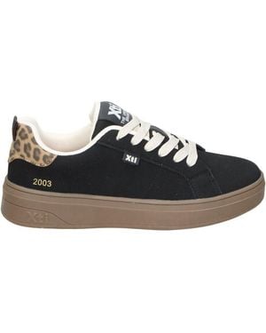 Xti Baskets Basses 119103 - Noir