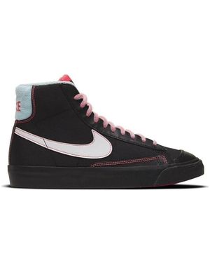 Nike Baskets Montantes Blazer Mid 77 Gs - Noir