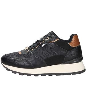 Xti Lage Sneakers 140016 - Zwart