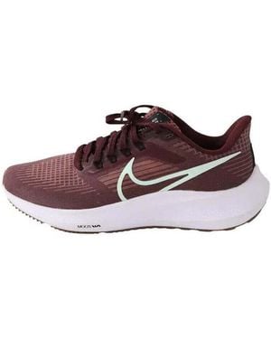 Nike Baskets Baskets - Rouge