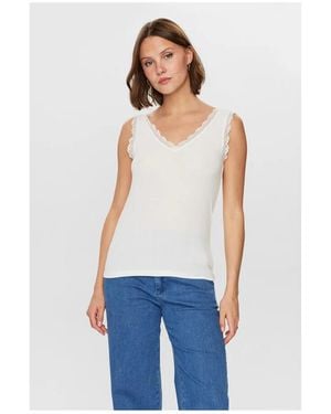 Numph Top Numph Nubowie Lace Top 9001 Cloud Dancer - Blauw
