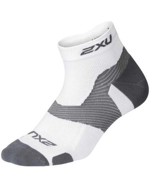 2XU Collants & Bas Chaussettes Vector Light Cushion 1/4 Crew Rembourrage Léger - Gris