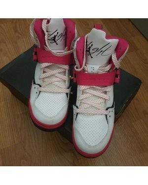Nike Baskets Montantes Baskets Jordan - Rose