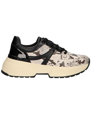 CHIKA10 Chaussures ABIGAIL 01 - Noir