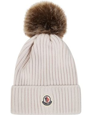 Moncler Berretto Con Pon Logo - Neutro