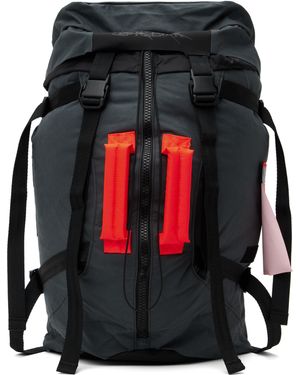 GR10K Zipped Backpack - Black