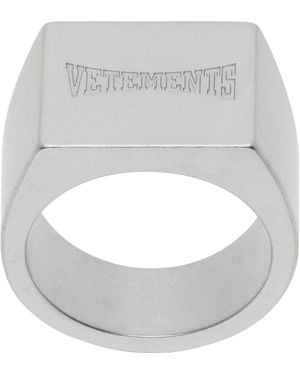 Vetements Boxing Logo Signet Ring - Metallic