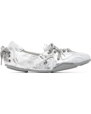 Acne Studios Baskets Argentées En Cuir Verni - Blanc