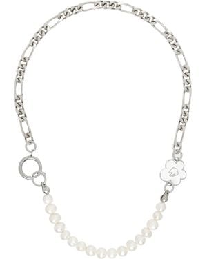 In Gold We Trust Flower & Pearl Necklace - Metallic