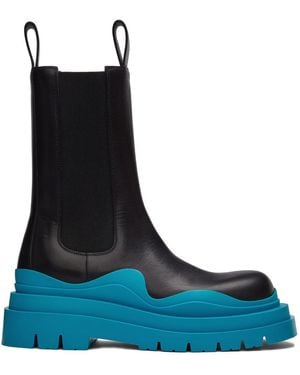 Bottega Veneta Bottes chelsea noir et bleu à semelle Tire