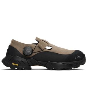 Roa Taupe Pala Sneakers - Black