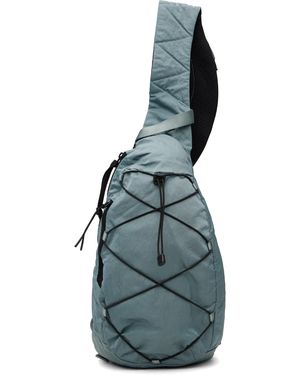 C.P. Company Sac À Dos Bleu En Nylon B À Bandoulière - Multicolore