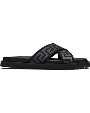 【Versace】Greca  レザーサンダル グレカ サンダル | VERSACE JP