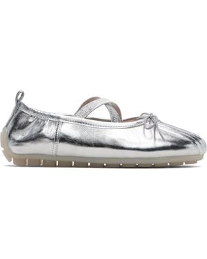 Simone Rocha ×  ビジュー シューズ Simone Rocha ビジュー メッシュ フラットシューズ