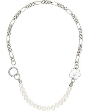 In Gold We Trust Flower & Pearl Necklace - Metallic