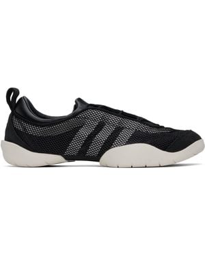 Y-3 ブラック＆オフホワイト Regu スニーカー