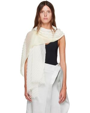 Issey Miyake Off- Gradation Ramie Pleats Scarf - Blue