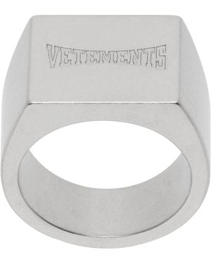 Vetements Boxing Logo Signet Ring - Metallic