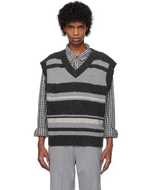 C2H4 Hollow Out V-Neck Knit Vest - Black