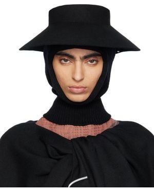Issey Miyake Petal Cap - Black