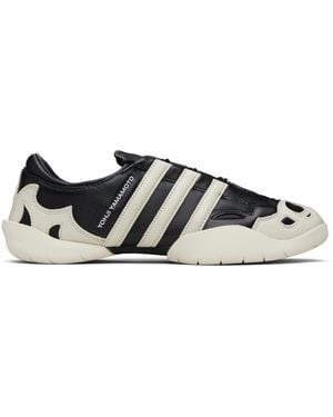 Y-3 Regu 2002 Sneakers - Black
