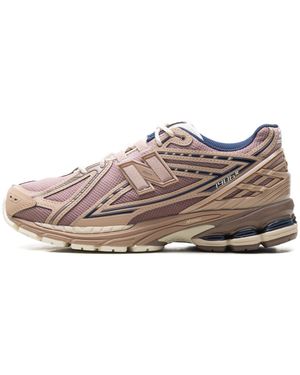 New Balance 1906R "Earth Shadow Flat Taupe" U1906Ren" - Black