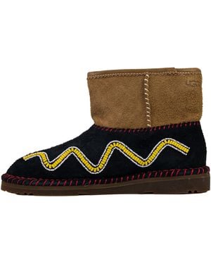 UGG Denim Tears Classic Boot "Chestnut" 1126411-Che" - Black