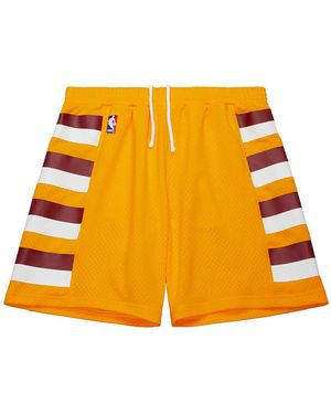 Mitchell & Ness Cleveland Cavaliers "Swingman Alternate Shorts 2004-05" Bt8707-Ccagold" - Black