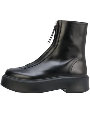 The Row Zipped Boot F1144-L64R Blk" - Black