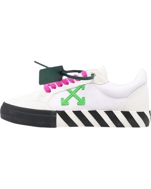 Off-White c/o Virgil Abloh Low Vulcanized Canvas Arrow" Omia085S22Lea0010155" - Black