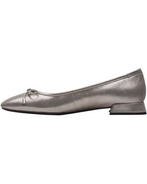 Clarks Ubree15 Step "Metallic Leather" 26174859" - Grey
